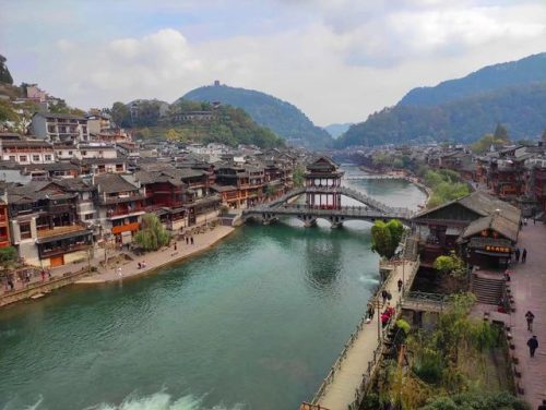 湘西凤凰古城(湘西凤凰古城芙蓉镇)插图