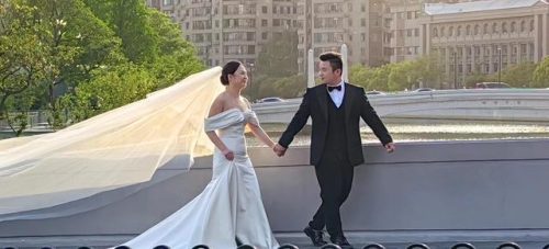 外景婚纱照片欣赏(外景婚纱照哪里拍最好)插图3