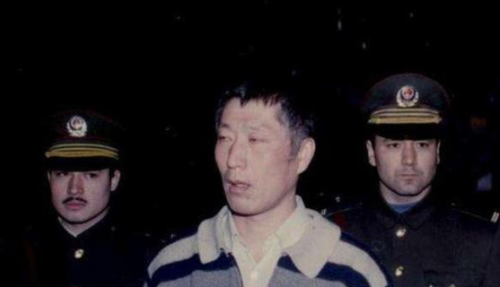 世上土匪排名前十的人(最牛土匪排名)插图1