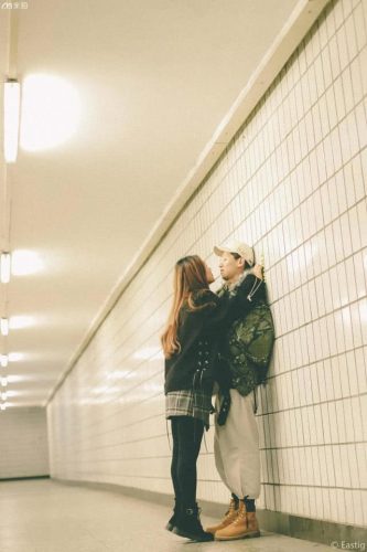 情侣艺术照(女性艺人写真大片)插图7