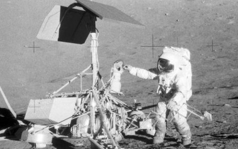 土星5号(马斯克发射的卫星数量)