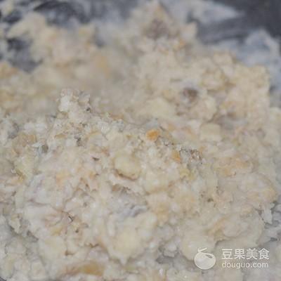 芋头糕的做法(广式芋头糕的粘米粉和水比例)插图11