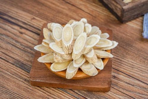 阿胶参芪酒(阿胶参芪酒请客吃饭可以喝吗)插图
