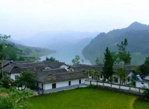 熨斗源头厂家排名前十(工业蒸汽熨斗十大名牌排名第一)插图16