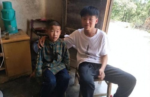 照顾可爱宝贝(怎么夸宝贝可爱)插图