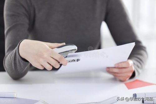 订书机型号(订300页以上的厚订书机)插图