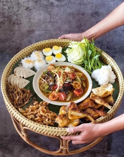 世界大牌餐桌排名前十(世界上最大的餐桌多大)插图1