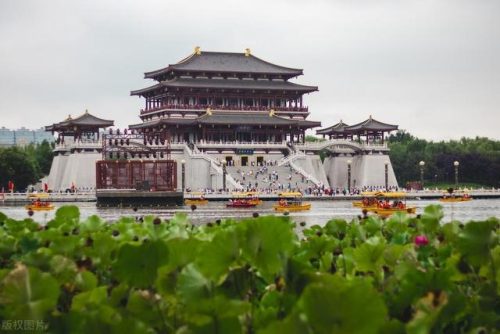 西安市旅游景点(西安大唐不夜城)插图28