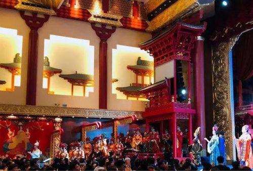 纸醉金迷什么意思(纸醉金迷和纸迷金醉的区别)插图1