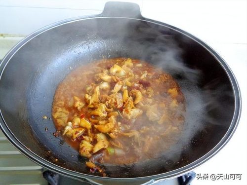 田螺肉的做法(厨师长王刚教炒田螺肉)插图10