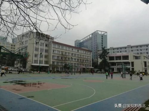 毕节学院图书馆(毕节学院图书馆可以进去不)插图3