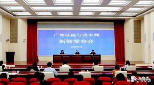 广西垃圾机构排名前十(广西南宁青秀山上的垃圾污染)插图