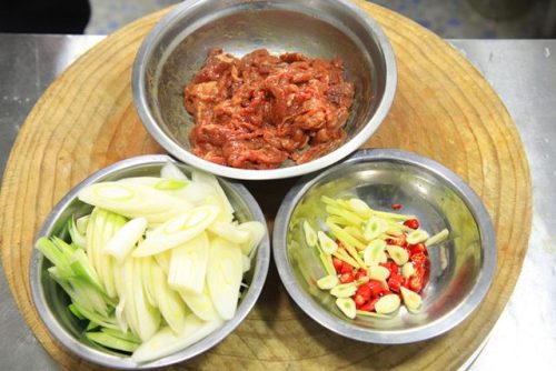 立冬吃什么好(立冬吃饺子的寓意和象征)插图8