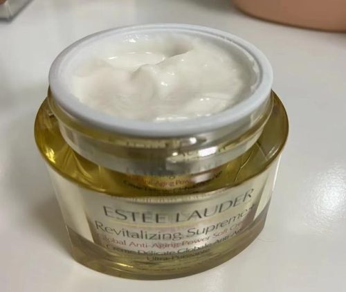 化妆品哪款好(常用的化妆品有哪些)插图6