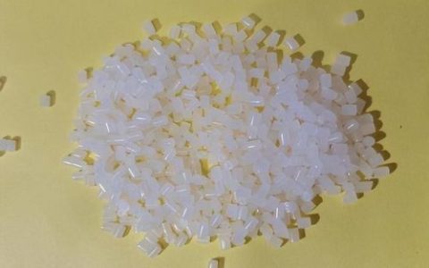 抗菌母粒多少钱一吨(抗菌母粒厂家价格)