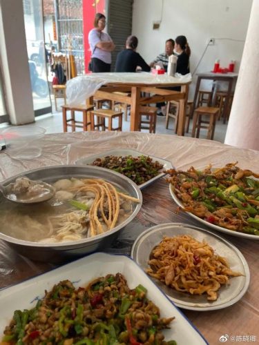 武汉眉毛店排名前十(上海火爆眉毛店)插图2