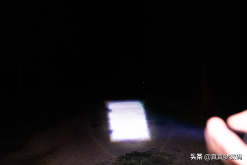 强光手电什么牌子好(三大公认最好的手电筒)插图47