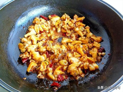 田螺肉的做法(厨师长王刚教炒田螺肉)插图7