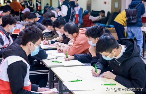 中学排名前十的专业(言蹊中学有啥专业)插图2