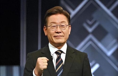 韩国黑帮叛徒排名前十(浴血黑帮第一季)插图24
