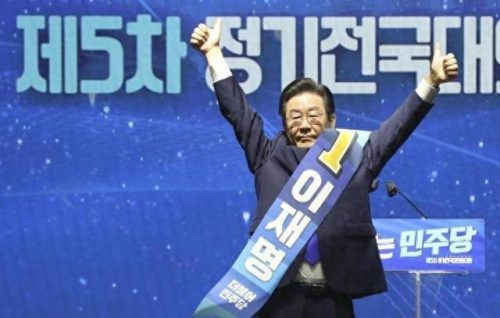 韩国黑帮叛徒排名前十(浴血黑帮第一季)插图10