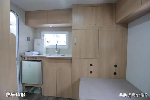 10万以下的自动挡房车(10万左右的房车排行榜前十名)插图27