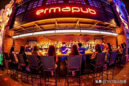 白酒行业酒馆排名前十(武汉酒馆前十排名)插图1