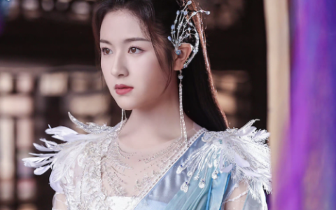 古风美人演技排名前十(古风红衣美人)