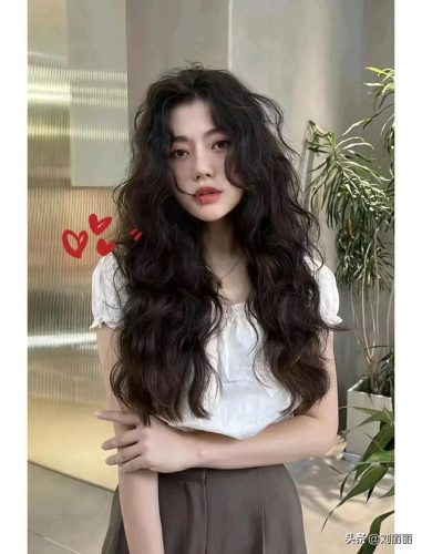 刘海发型女图片(刘海头型图片大全)插图13