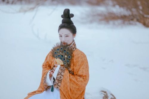 苍崖渺难涉(苍崖渺难步下一句)插图6
