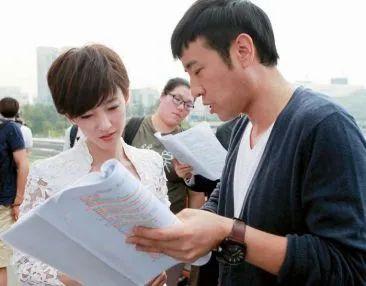 于和伟离婚(狂飙里于和伟媳妇演的谁)插图24