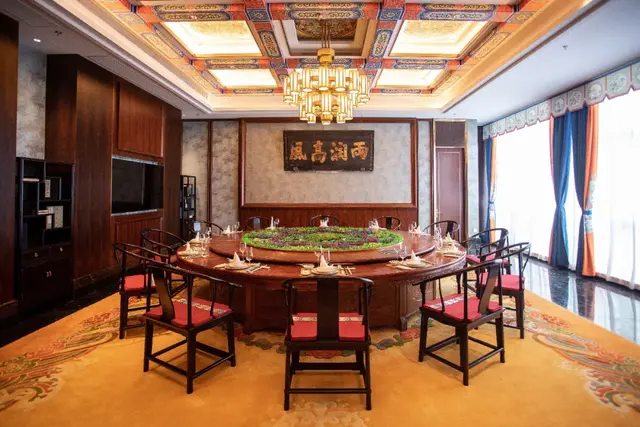 宁波定婚酒店排名前十(宁波情侣主题酒店排行)插图6