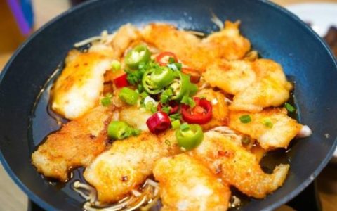 洛阳排名前十的饭店(洛阳那个饭店有十六人抬)