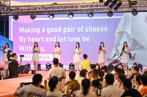 品牌温州女鞋排名前十(温州十大品牌女鞋排名)插图10