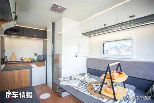 10万以下的自动挡房车(10万左右的房车排行榜前十名)插图12
