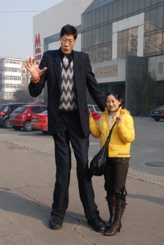 世界上最高的人(中国最高的人第一名)插图16