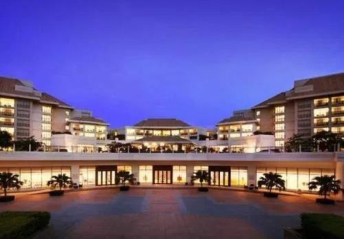 三亚酒店哪个好(三亚湾住宿住哪里最好)插图2