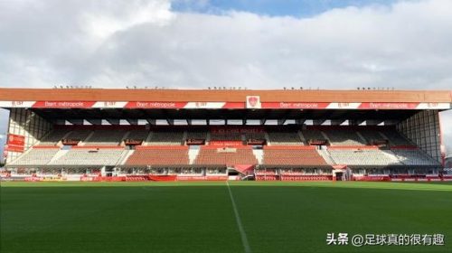 法甲球场容量排名前十(西甲各队球场)插图48