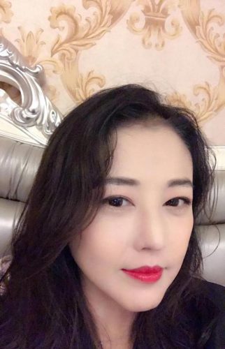 芳心不在家(电影芳心别乡故事梗概)插图46