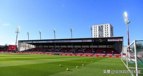 法甲球场容量排名前十(西甲各队球场)插图49