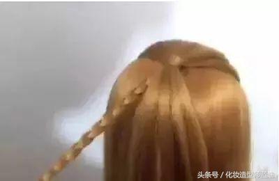 儿童辫子简单洋气扎法(3-6岁儿童编发)插图4