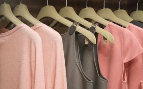 衣服染料(衣服染黑最简单的办法)