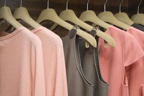 衣服染料(衣服染黑最简单的办法)插图