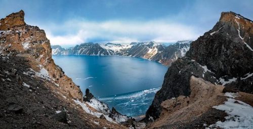 长白山天池火山(长白山天池形成的原因是什么)插图1