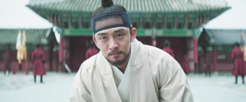 韩国男演员(韩国10位魅力大叔型的男明星)插图3
