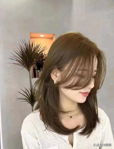 刘海发型女图片(刘海头型图片大全)插图8