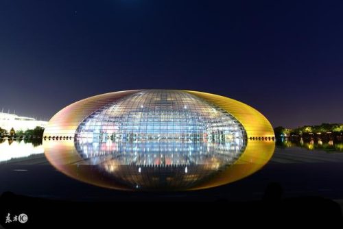中国地级剧院排名前十(上海哪个剧院最好)插图