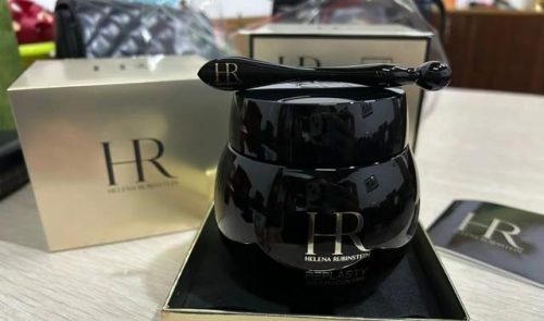 化妆品哪款好(常用的化妆品有哪些)插图1