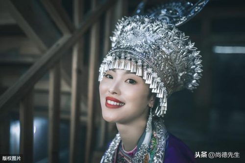 少数民族习俗(苗族风俗习惯)插图2