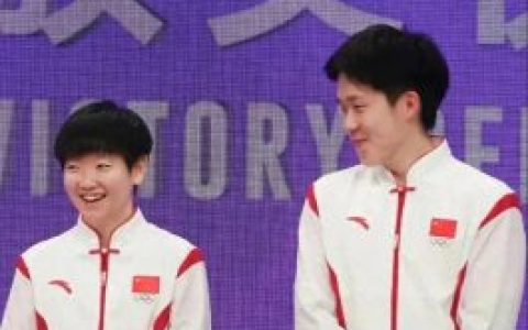 王楚钦爱上孙颖莎(孙颖莎左手戴的手链表示什么)